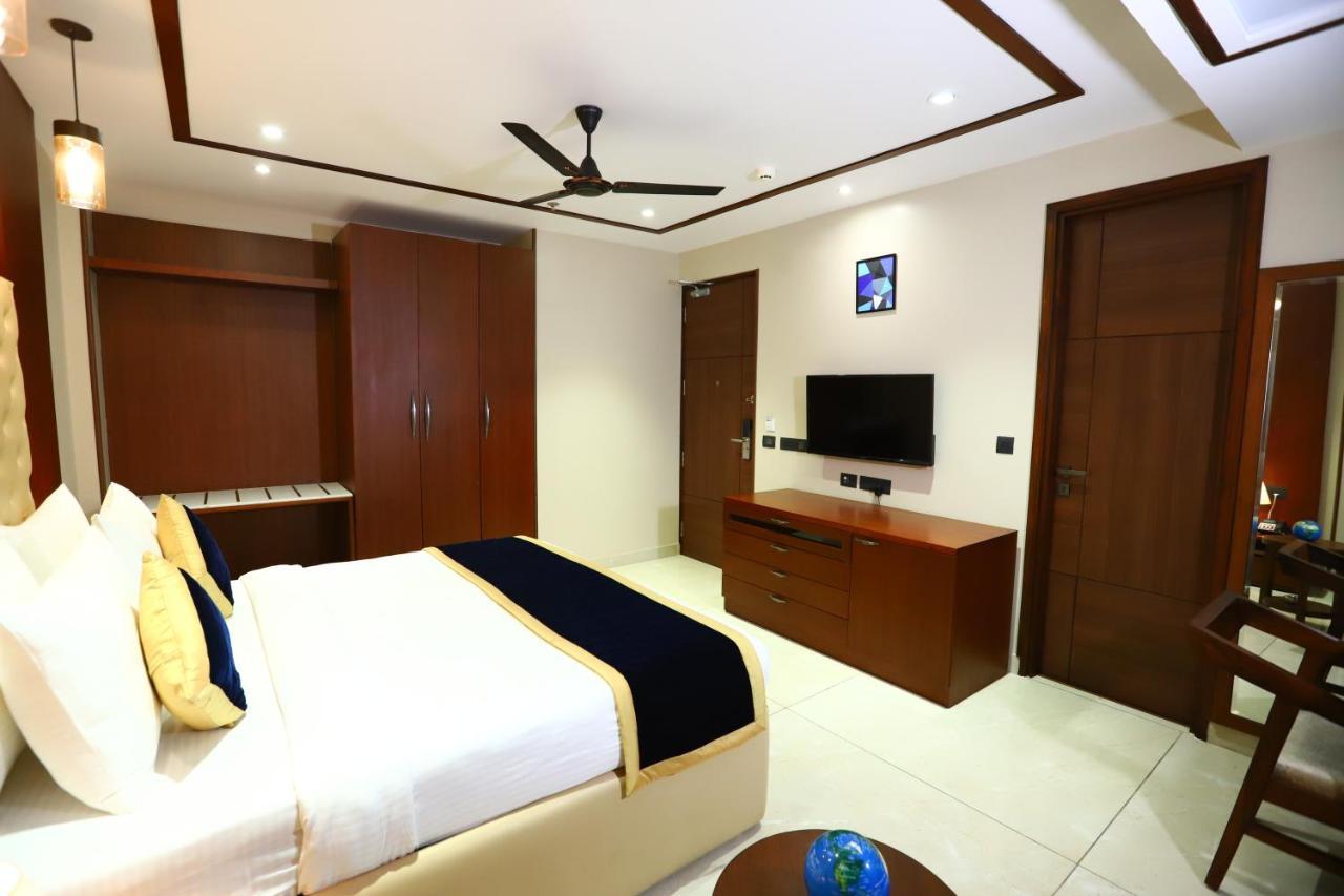 Sanca International Hotel In Patel Nagar Delhi New Delhi Eksteriør billede