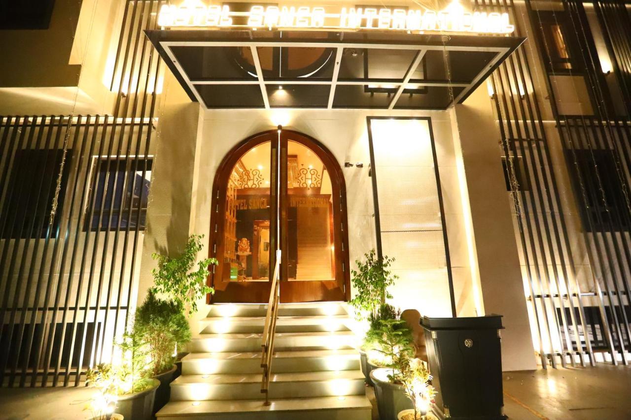 Sanca International Hotel In Patel Nagar Delhi New Delhi Eksteriør billede