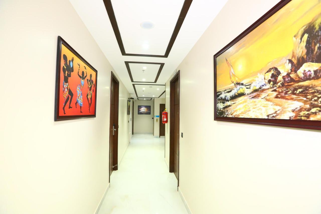 Sanca International Hotel In Patel Nagar Delhi New Delhi Eksteriør billede
